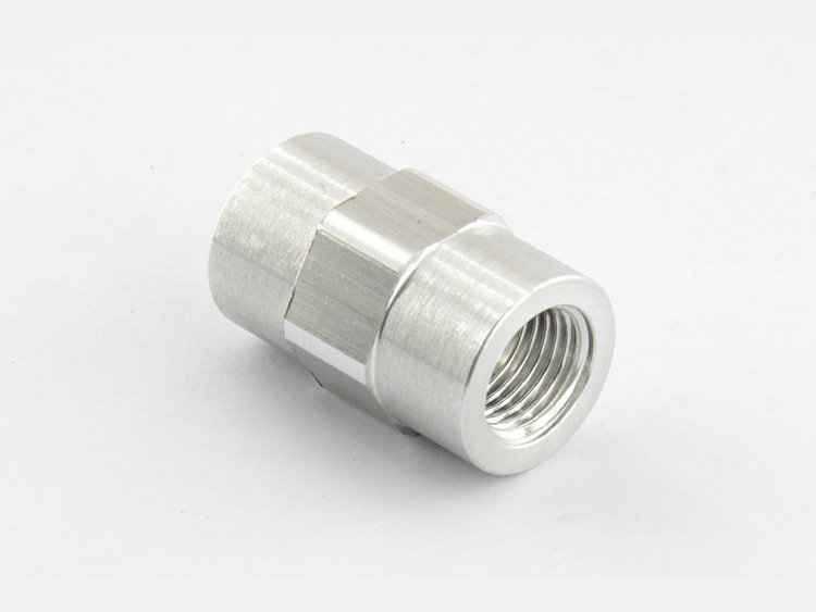 Адаптер M M10x1 - M M10x1 прямой конус, алюминий VAG 4F0611789E